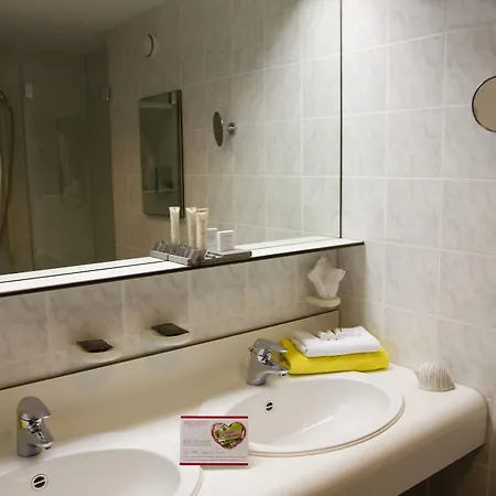 Szálloda Exquisit 4*