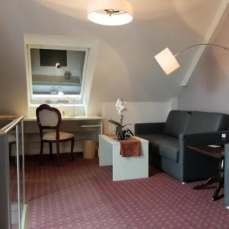 Exquisit 4* München