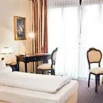 Hotel Exquisit 4*