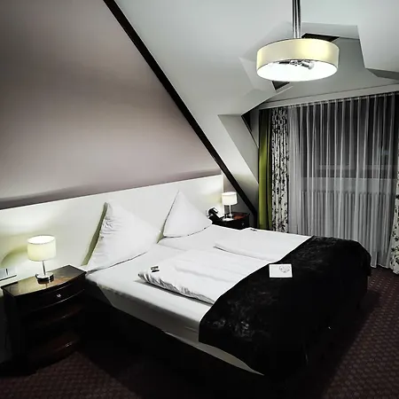 Hotel Exquisit