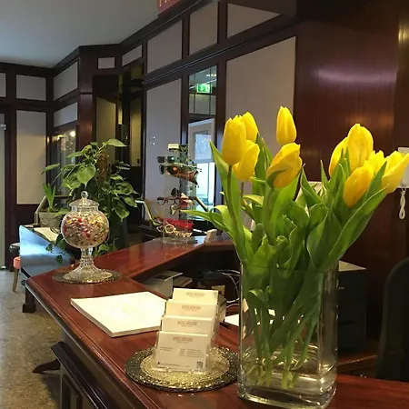 Exquisit Hotel 4*