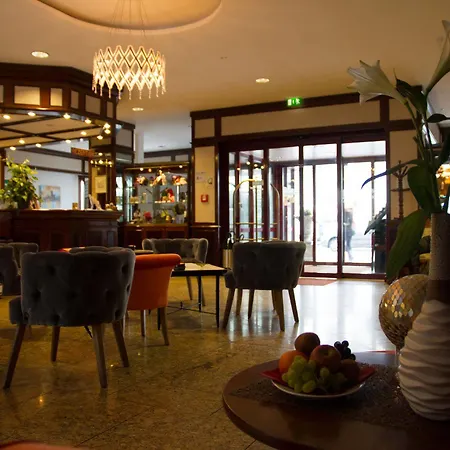 Hotel Exquisit
