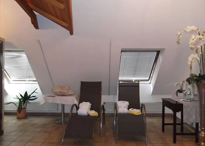 Exquisit Hotel 4*